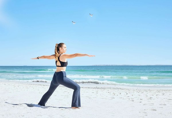 Welche Vorteile bietet regelmäßiges Pilates-Training für die Flexibilität der Wirbelsäule?